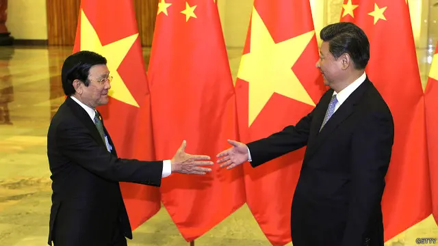 Hai chủ tịch TQ và Việt Nam ở Bắc Kinh hồi tháng Chín nhân kỷ niệm 70 năm kết thúc Thế Chiến 2