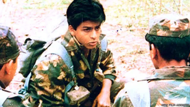 شاہ رخ کو فوجی نامی ٹی وی سیریئل سے شہرت ملی