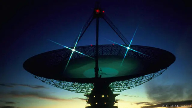 Щоб прислуховуватись до віддалених цивілізацій, використовуються потужні телескопи