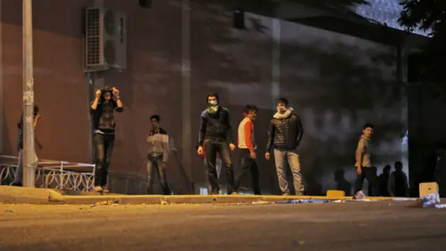 چهره بعضی شهرهای کردنشین پس از اعلام نتایج اولیه انتخابات آشوب زده بود