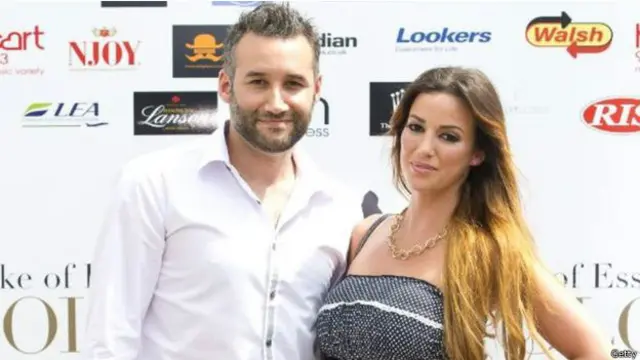 Dane Bowers dan Sophia Cahill