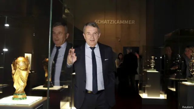 जर्मन फुटबॉल संघ पर छापे