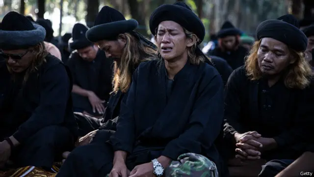 Jemaah An-Nadzir salat Idul Adha berjamaah.