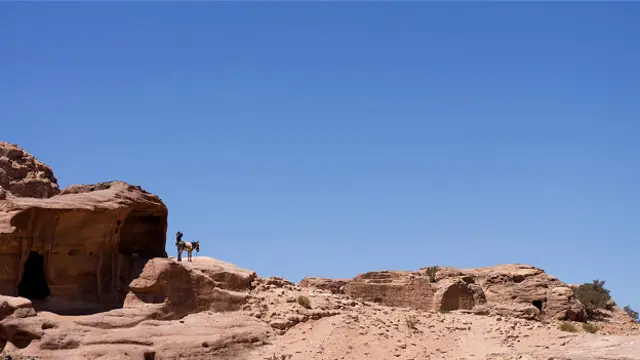 В Петре почти не осталось обитателей пещер - их расселили, чтобы не мешать туристам