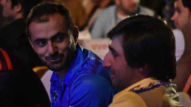 نوروز منګل او اصغر ستانکزی هم د دوو لوبډلو مشران دي.