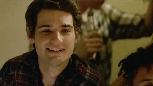 Главный герой фильма Том