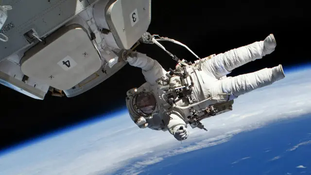 Una caminata puede tomar, incluyendo los preparativos, alrededor de 10 horas. 