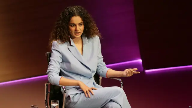 کنگنا کی اپنی بے باکی اور اور کھلے بیانات کے لیے معروف ہیں 