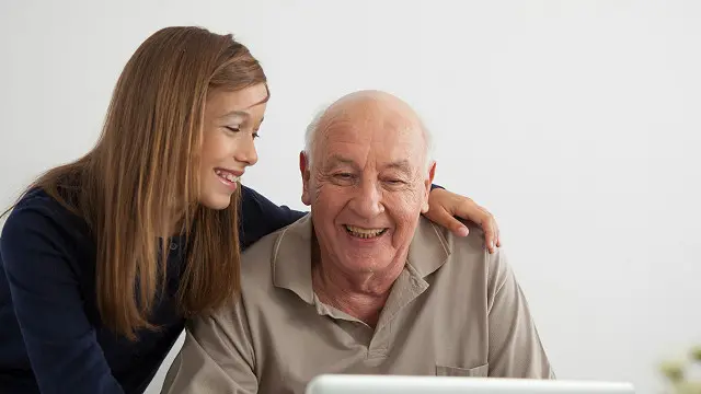 У найважливіших функціях мозок людини старшого віку має кращі розумові здібності