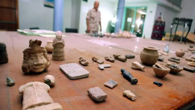 與大件文物相比，易於運輸的小件文物在黑市上能得到的要價更高。 （圖片來源: Getty）