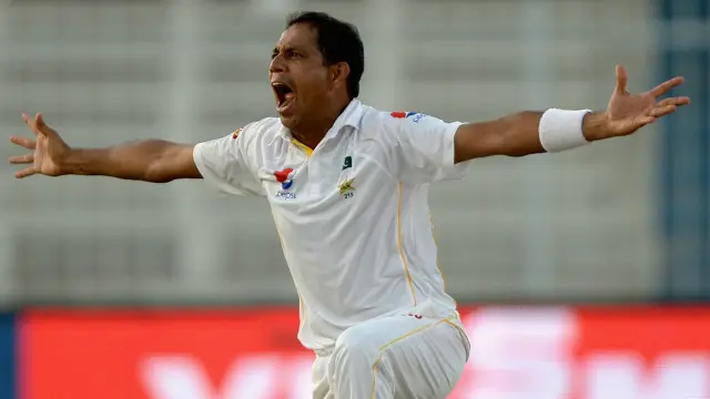 ذوالفقار بابر کی ایل بی ڈبلیو کی اپیلیں امپائر نے مسترد کیں تو پاکستان کے ریویوز ’امپائرز کال‘ کی وجہ سے اس کے خلاف گئے