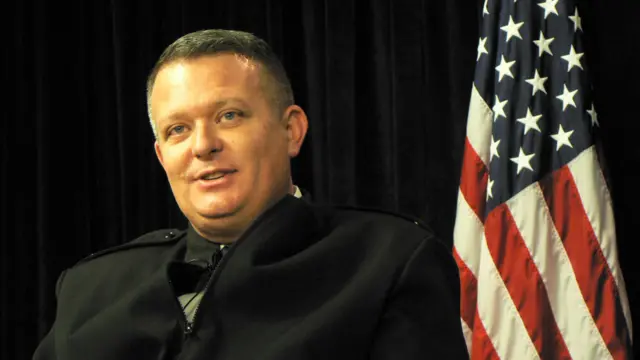 戴維斯強調美國南海巡航並非出於私利。