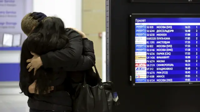 Las familias no pueden hacer nada más que esperar.