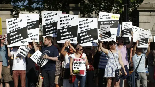 هنوز سقط جنین در جمهوری ایرلند غیرقانونی است