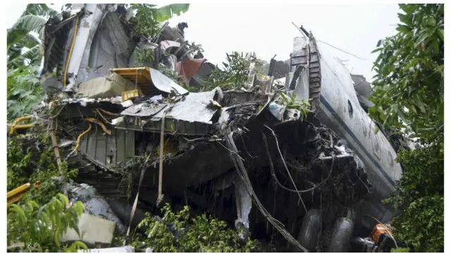 Iyo ndege yakorokeye ku nkengera y'uruzi White Nil