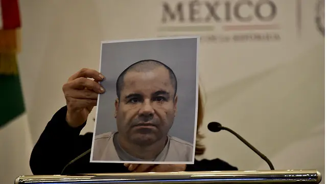 گزمین کو جمعے کو ان کی آبائی ریاست سنالوا کے ساحلی شہر لاس موچس سے گرفتار کیا گیا تھا