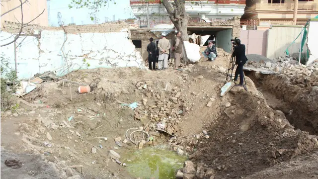 شاوخوا دوه میاشتې وړاندې د طالبانو لاس ته د کندوز ښار د لویدلو په پایله کې زرګونه کورنۍ له خپلو کورنو تېښتې ته مجبوره شوې