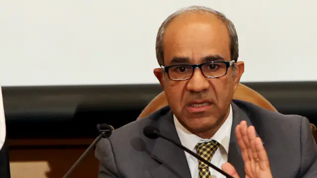 埃及籍的俄罗斯客机空难国际调查委员会主席穆卡德姆(Ayman al-Muqaddam)7日在开罗举行的民航局记者会上发言。