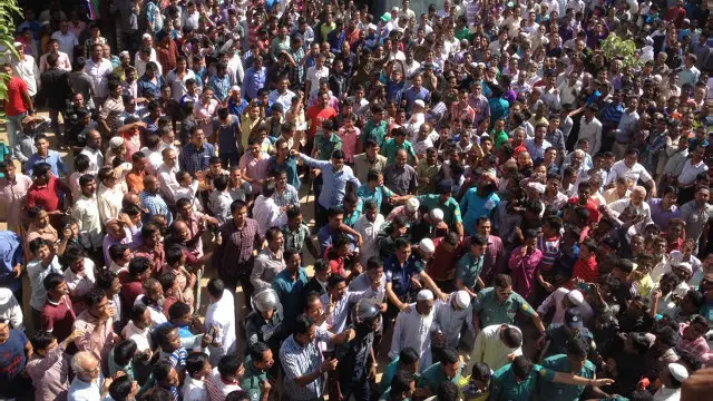 সিলেটের আদালতে উপচে পরা ভিড়