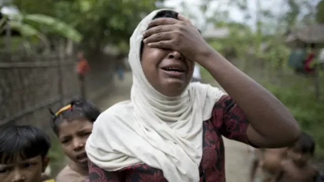 په تېرو څو کلونو کې د بودایانو او مسلمانانو ترمنځ خونړۍ نښتې شوې دي، چې پکې له مسلمانانو سره وحشیانه چلند شوی دی.