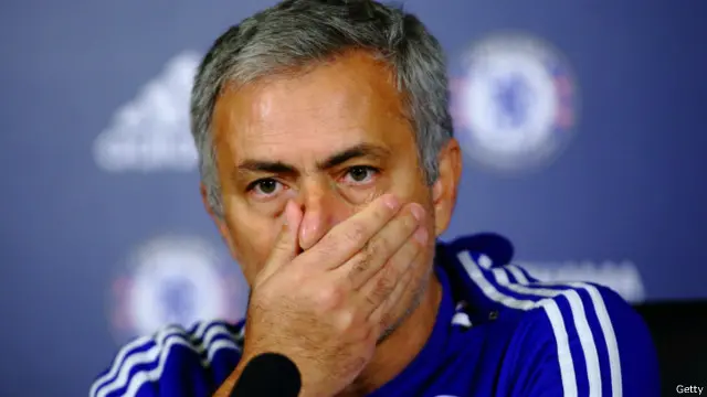 Mourinho juga menekankan bahwa dirinya tidak memasalahkan perangai Diego Costa yang melemparkan bib miliknya.