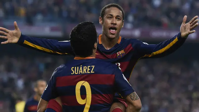 نیمار 2 گل از ۳ گل پیروزی مسابقه بارسلونا با وییا رئال را به ثمر رساند