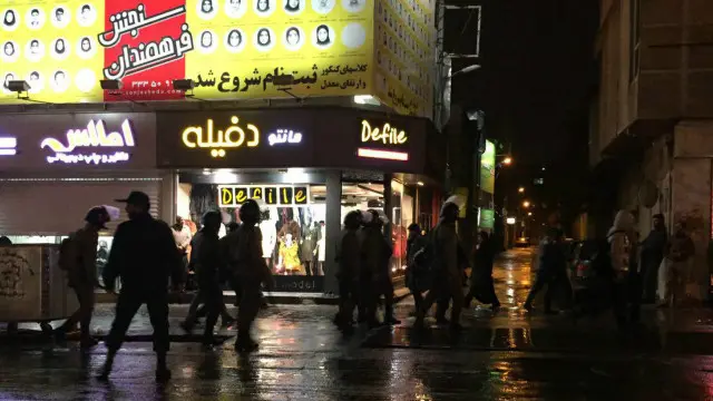 حضور گسترده نیروهای امنیتی