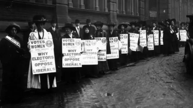 Campanha das suffragettes pelo direito ao voto