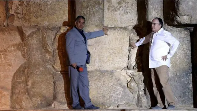 آثار قدیمہ کے وزیر نے پیر کو اس بات کا انکشاف کیا