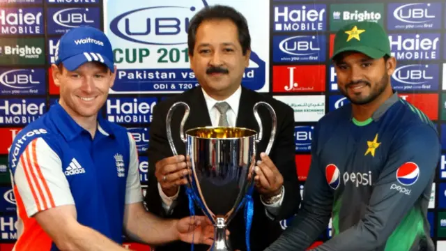 پاکستان اور انگلینڈ کے درمیان چار ایک روزہ میچ کھیلے جائیں گے