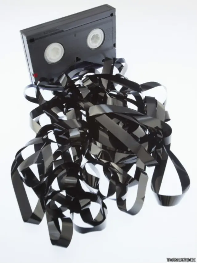 El cartucho alojaba una cinta de 12,65 milímetros de ancho y 150 metros de longitud que permitía una hora de grabación.