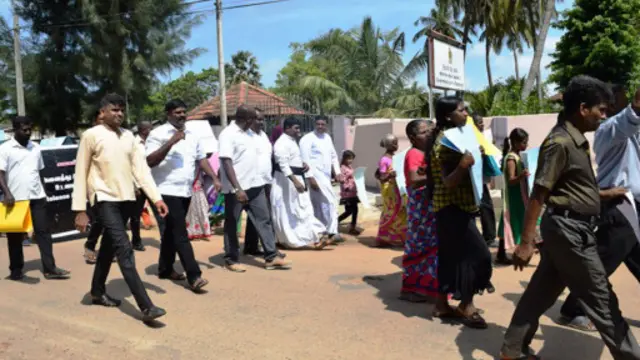 දමිළ දේශපාලන සිරකරුවන්ට නිදහස ලබා දෙන ලෙස ඉල්ලමින් සිදු කළ විරෝධතාවක්