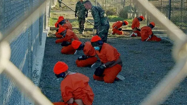 بیشتر کسانی که امروز به عمان فرستاده شدند بدون اتهام مشخص و یا حضور در دادگاه، حدود ۱۰ سال در گوانتانامو بازداشت بودند