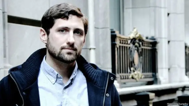 فل کلے نے تخلیق ادب میں تعلیم حاصل کرنے سے قبل عراق جنگ میں اپنی خدمات دی تھیں