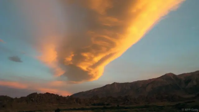 山中日落
内华达山脉是微风号列车到达旧金山之前的最后一个精彩景点。（图片来源：AFP/Getty）
