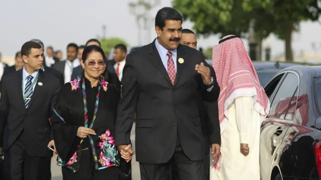 A Maduro y a su esposa el escándalo les sorprendió en Arabia Saudita, donde estaba para participar en la IV Cumbre América del Sur y Países Árabes (Aspa).