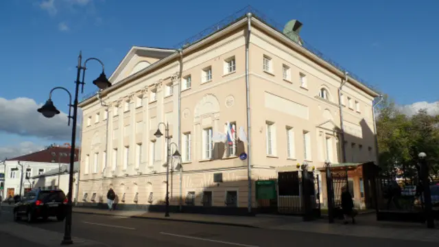 “亚博卢”党总部外观