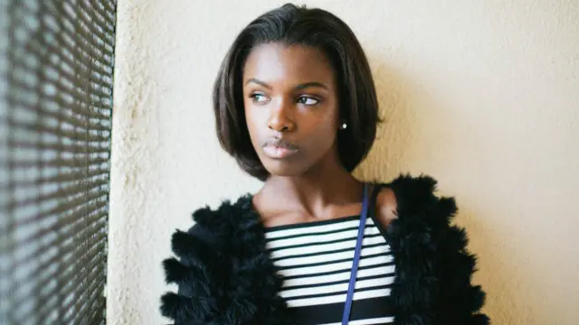 Leomie, seorang model Victoria's Secret, sulit menahan emosi jika ditolak karena warna kulitnya.