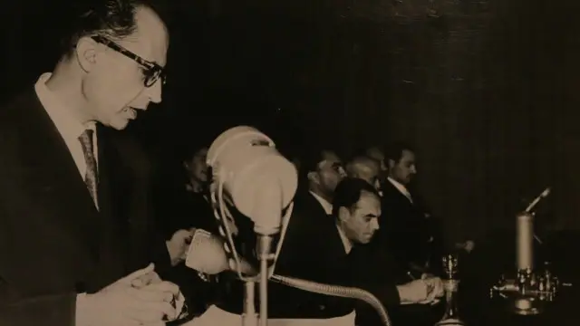 سخنرانی روح الله خالقی در روسیه درباره موسیقی ایرانی