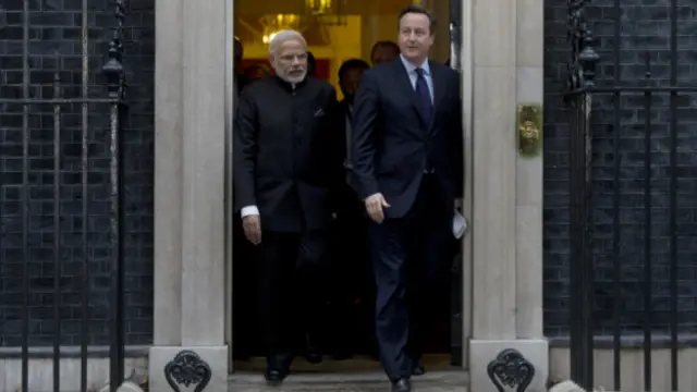 मोदी, कैमरन