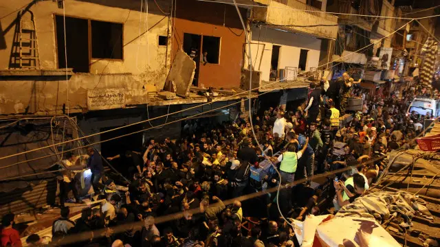 وروسته اسلامي دولت نومي ډلې په یوه اعلامیه کې وویل، چې بریدونه دوی کړي او وايي دوه بریدګر فلسطینیان وو او یو د سوریې اوسېدونکی