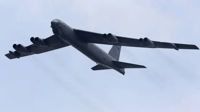 امریکی جنگی جہاز وں کی یہ پرواز ’جنوبی بحیرۂ جنوبی چین میں معمول کا مشن تھا جو گوام کے ہوائی اڈے سے شروع ہوا اور وہیں پر واپس آ کر ختم ہوا