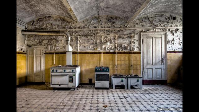 Cozinha abandonada/Christian Richter
