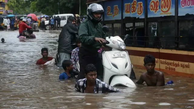 तमिलनाडु में भारी बारिश