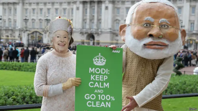 بکنگھم پیلس میں وہ شاہی ڈنر کرنے والے پہلے بھارتی وزیر اعظم بنے