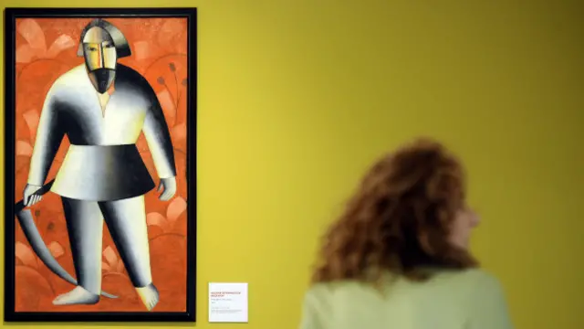 Картина Малевича "Косарь"