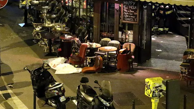 周五早些时候，巴黎咖啡馆La Bonne Biere重新开张，成为巴黎连环袭击的多个目标中的首家重新开张营业的场所。