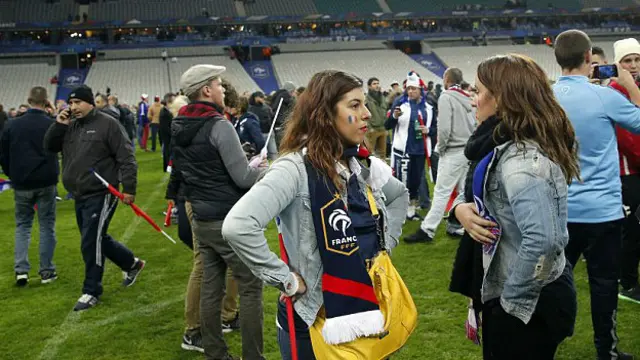 Espectadores en el Stade de France