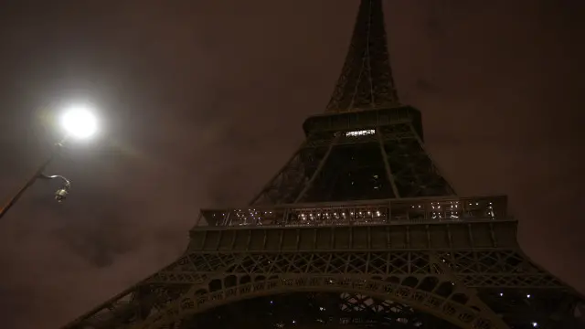 Эйфелева башня