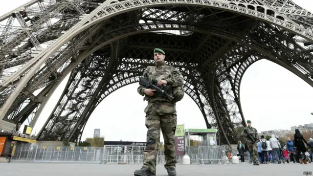 पेरिस हमला